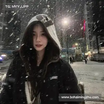 骆铖柳